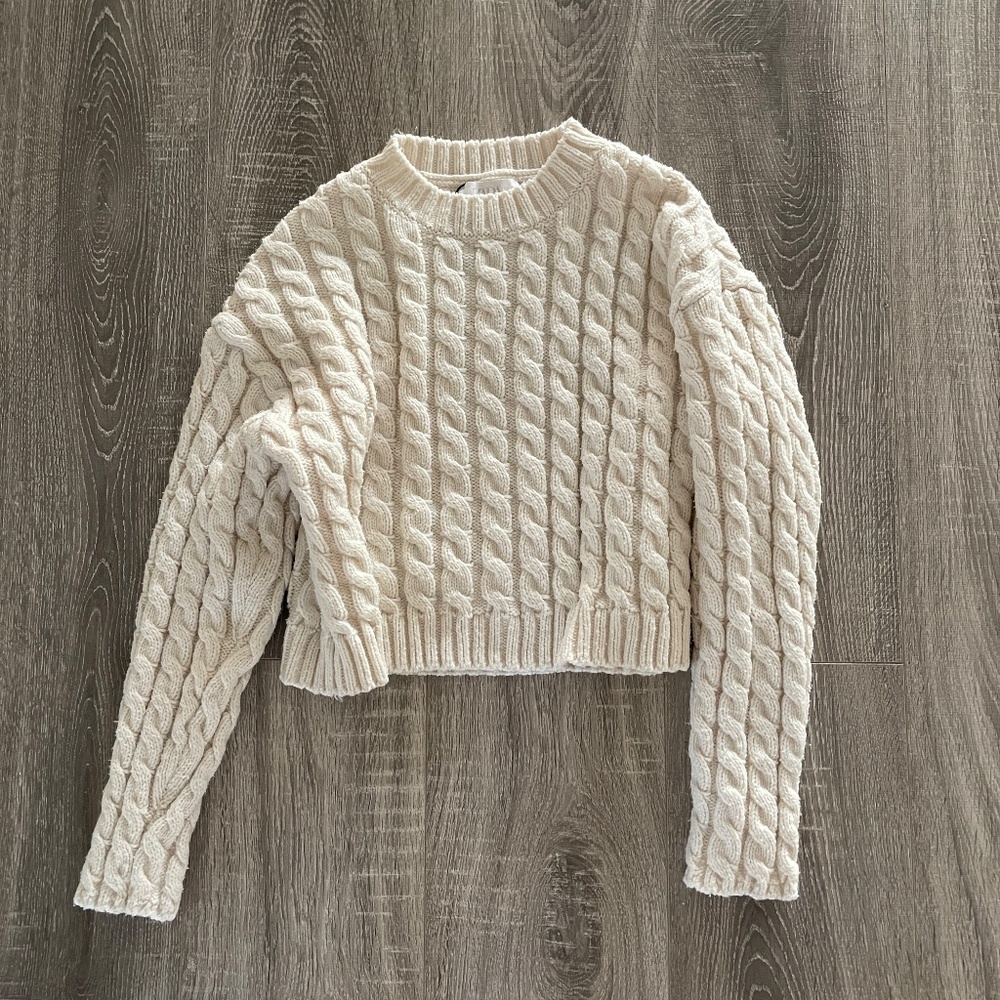 Zara Cable Knit Sweater Size XS